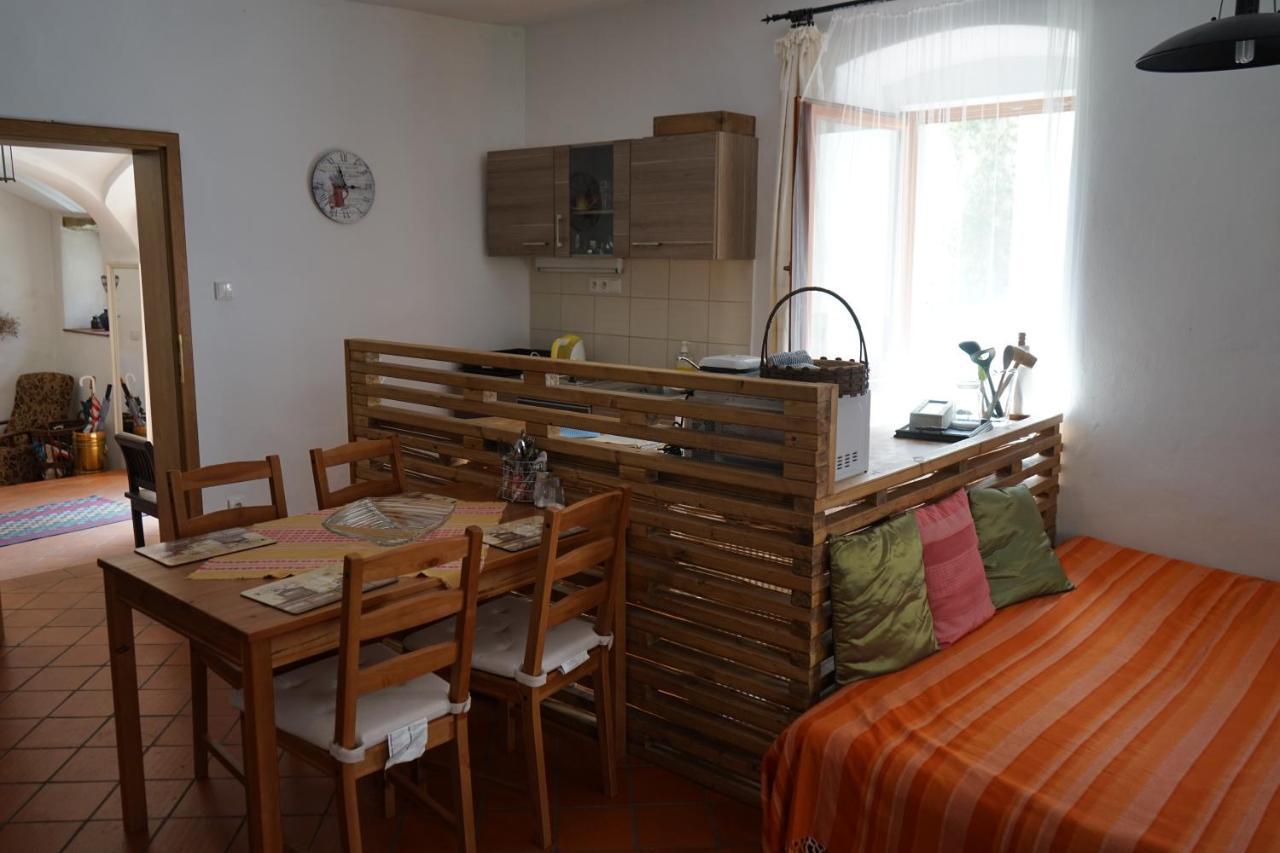 Apartmany Statek Cimer Eksteriør bilde